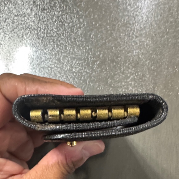 FENDI Black Leather Key Organizer with Gold Plate - Picture 5 of 7